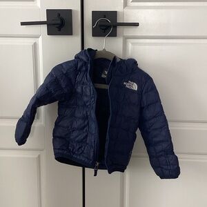 6-12M kids North Face Dark Blue Quilted Jacket